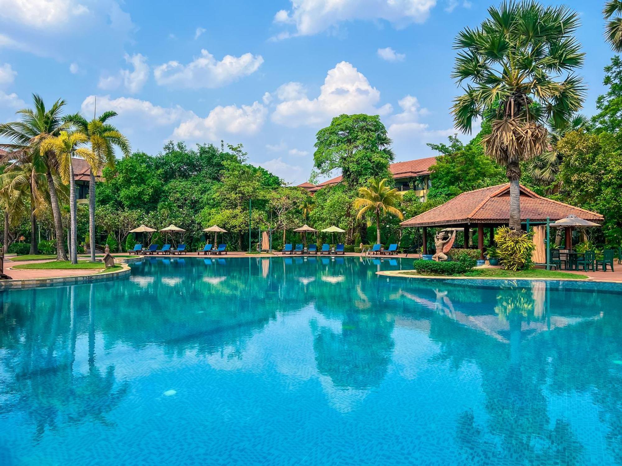 Angkor Palace Resort & Spa Сием Реап Екстериор снимка